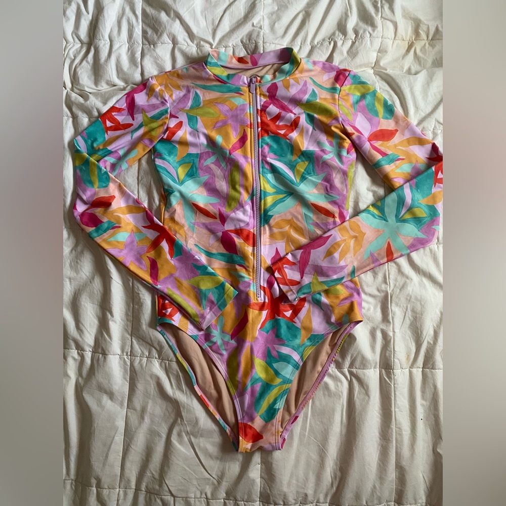 Mott50 Long sleeve one-piece bathing suit